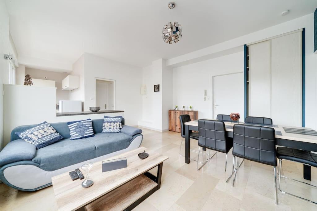 Superbe Appartement A Une Minute A Pied De La Gare Épinal Exterior foto